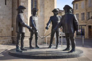 3 Musketeers, Condom, France